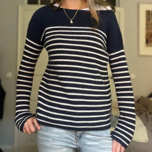 Randig stickad tröja - Superfin tröja💕