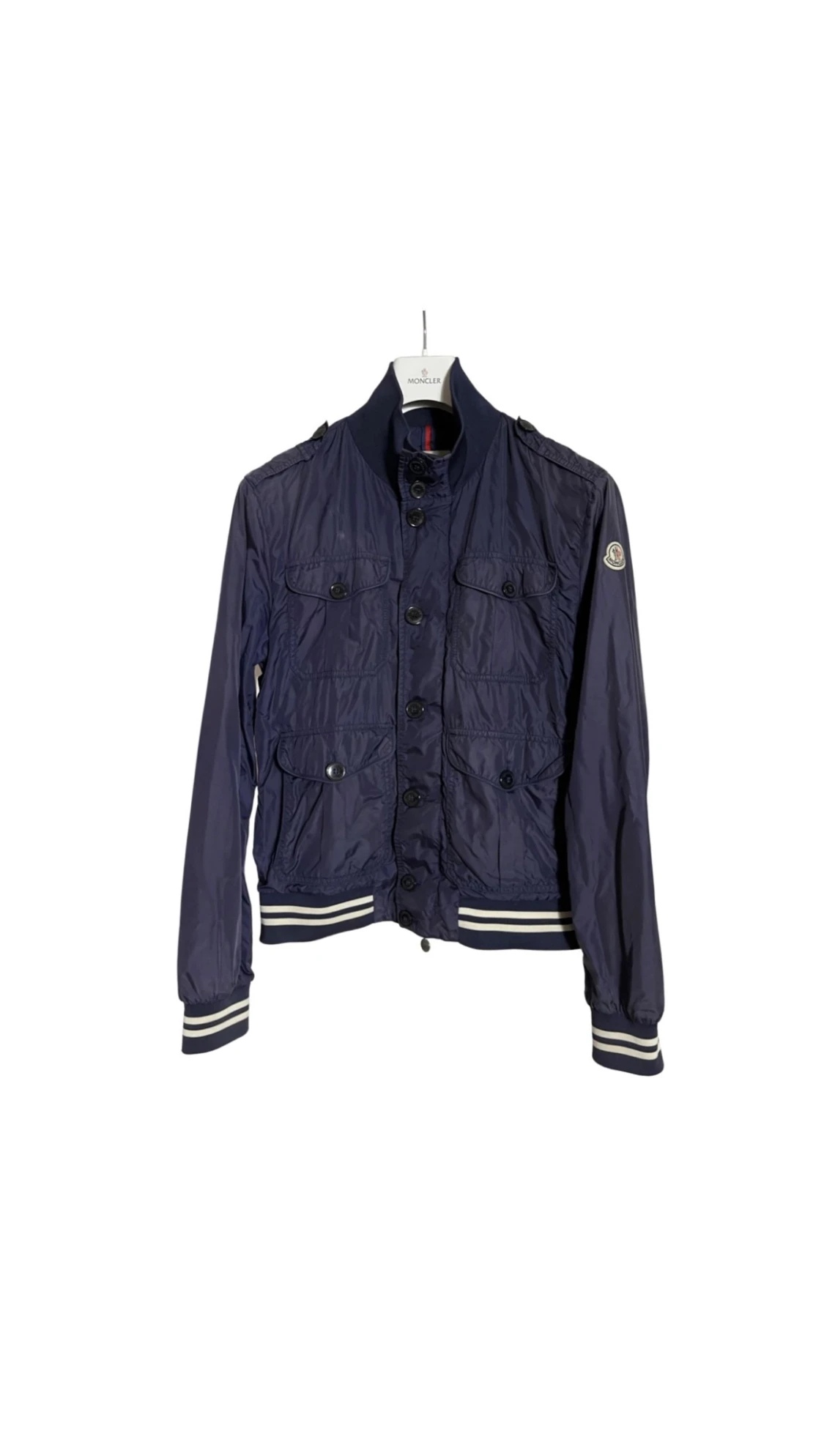 Marinblå vindjacka från Moncler