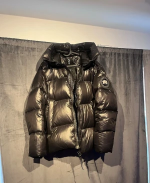 Canada Goose - Canada goose dunjacka size M