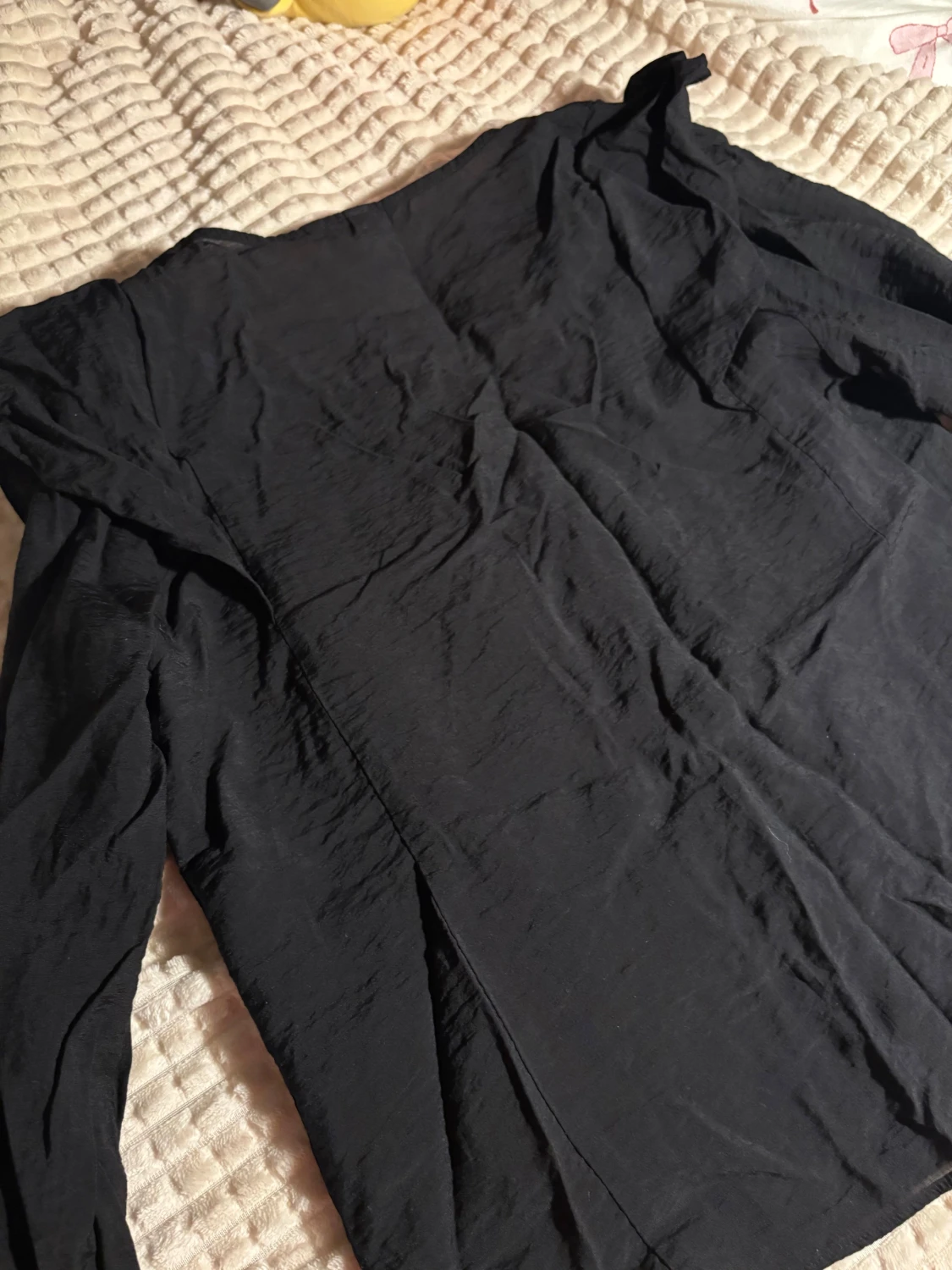 Svart långärmad blus från H&M - 4