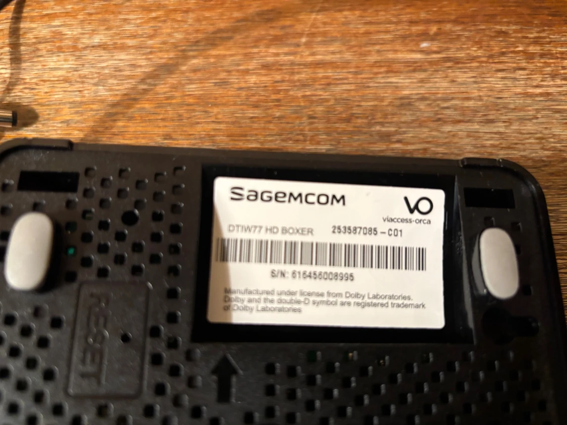 Sagemcom DTIW77 HD Boxer Digitalbox - 2