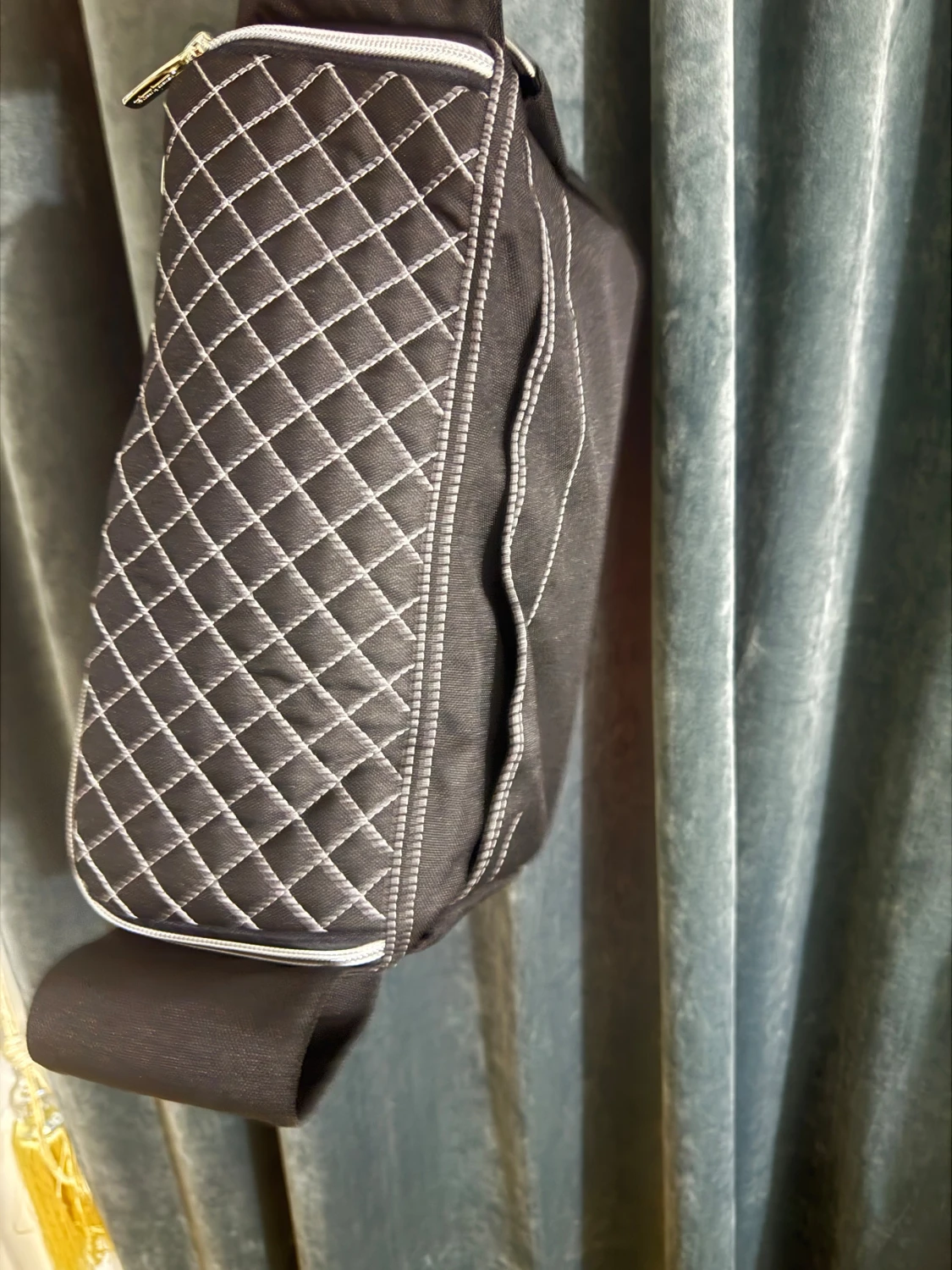 Svart quiltad organiser från Emmaljunga helt ny  - 4