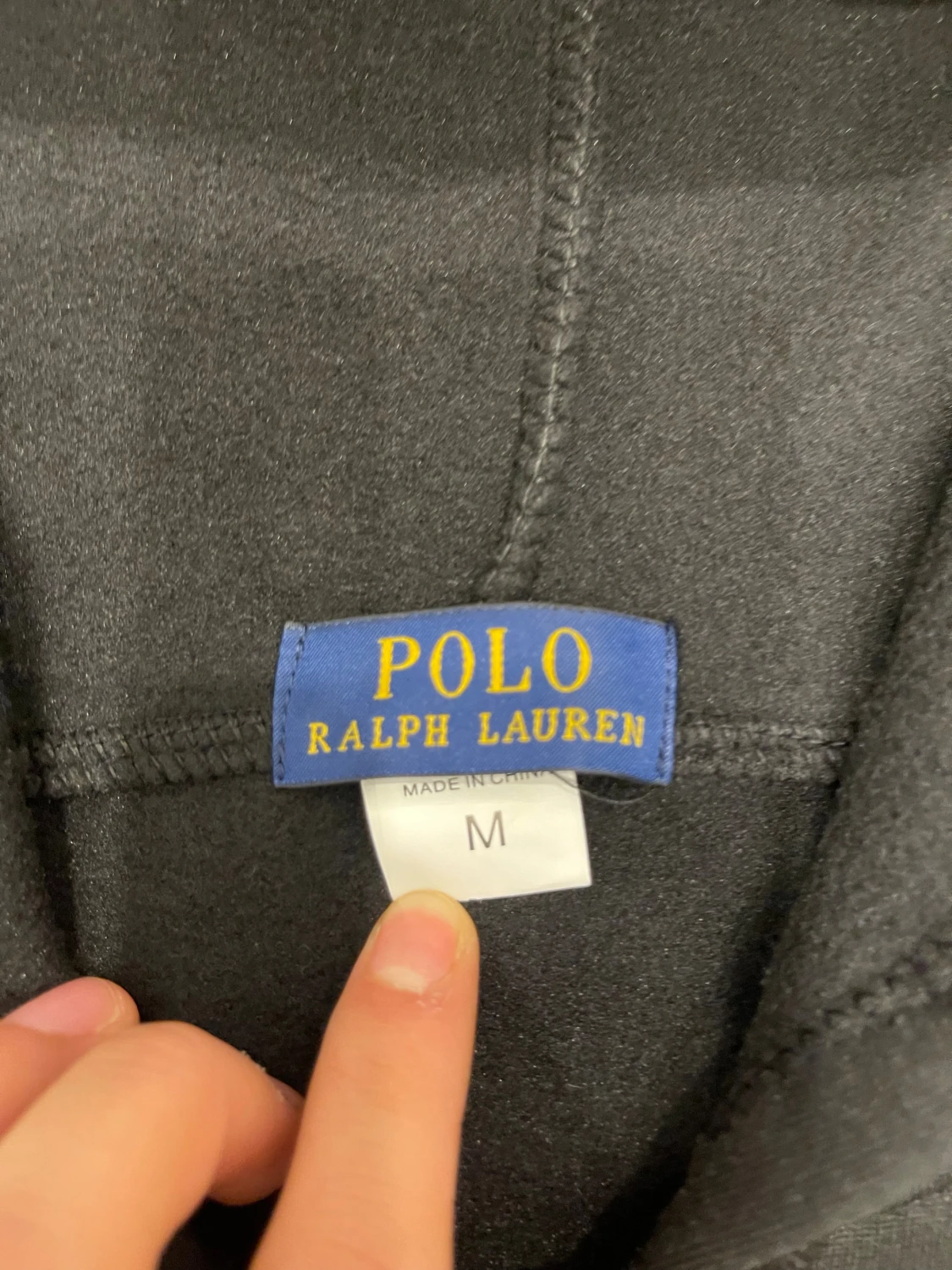 Svart hoodie från Polo Ralph Lauren - 3