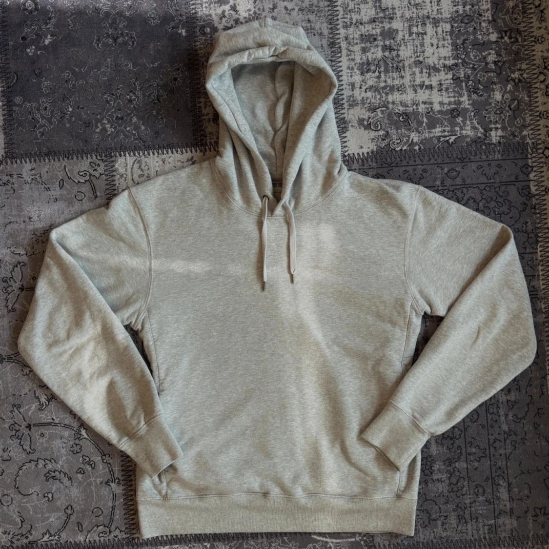 Uniqlo hoodie