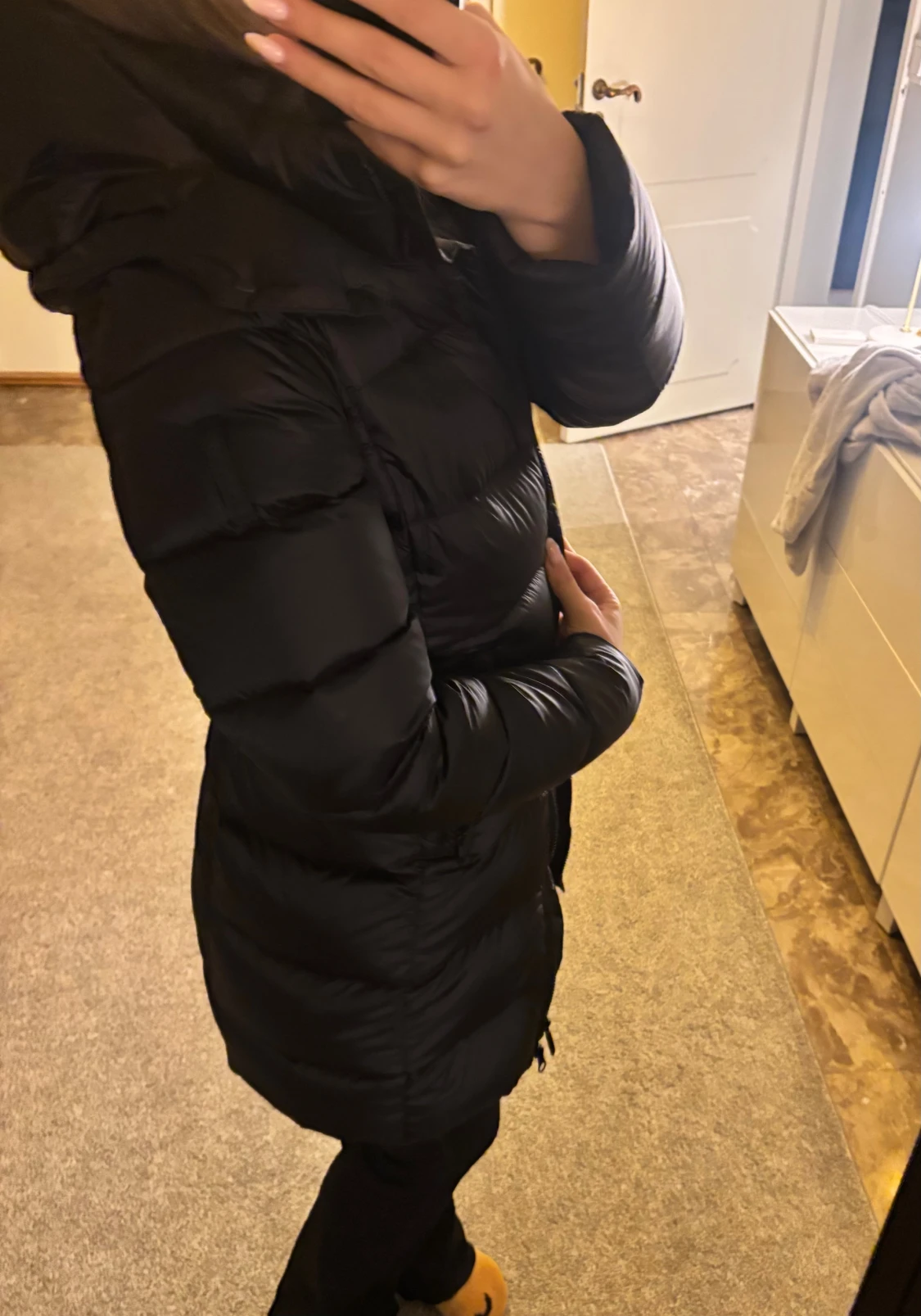 Svart lång pufferjacka med huva - 6