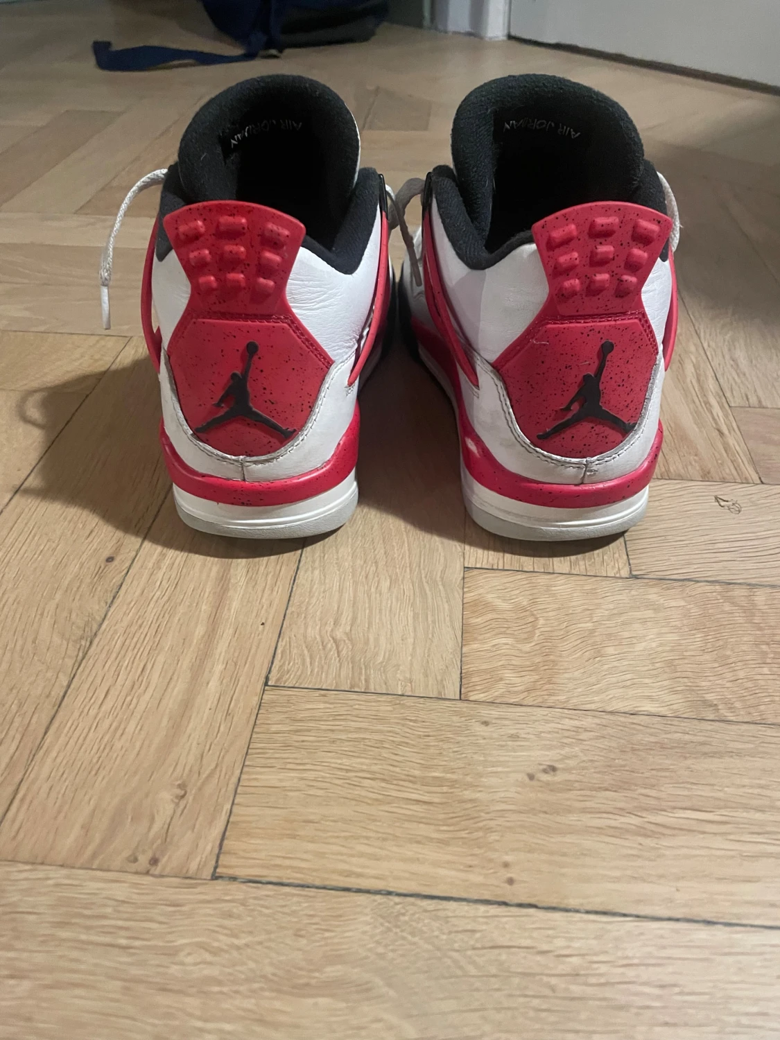 Jordan 4 Red cement - 2