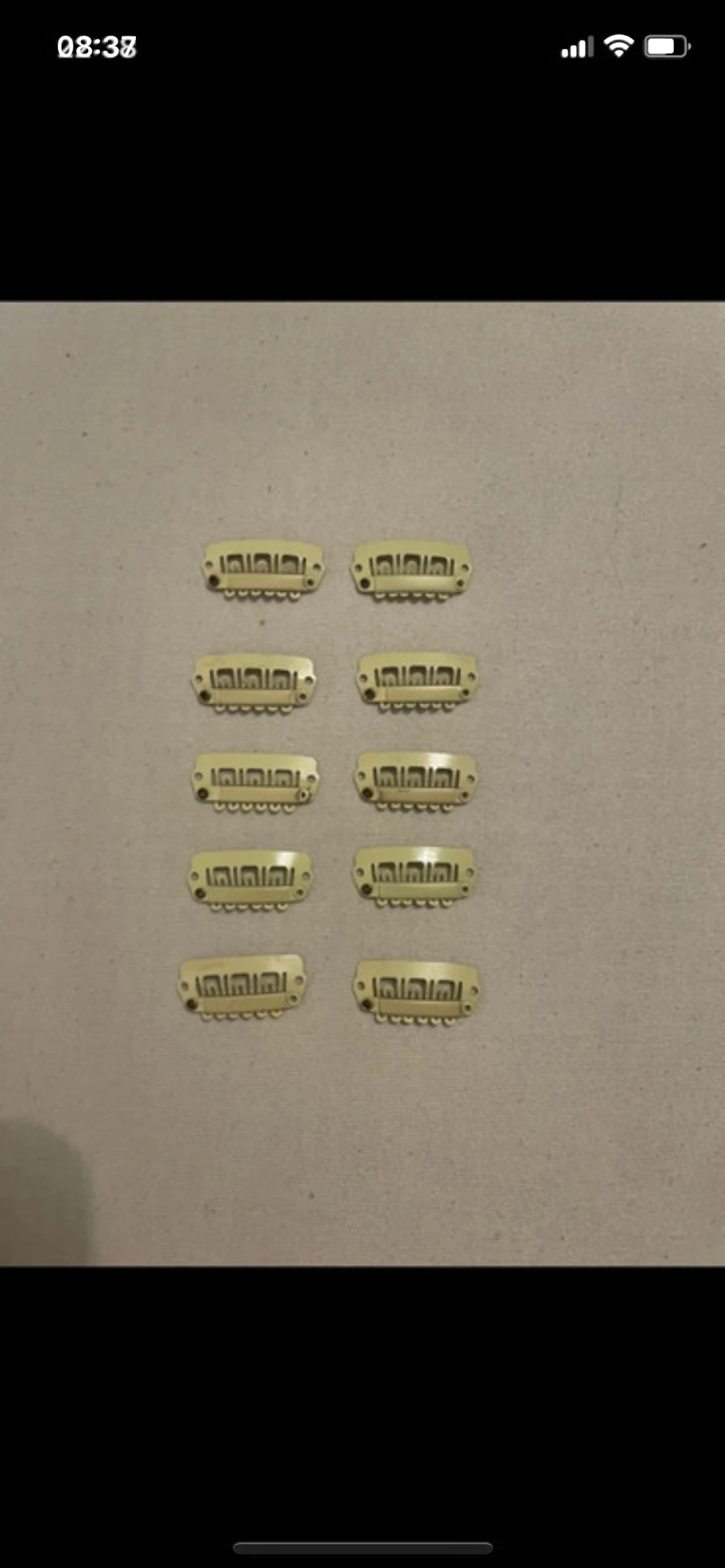 10 st små guldiga hårclips