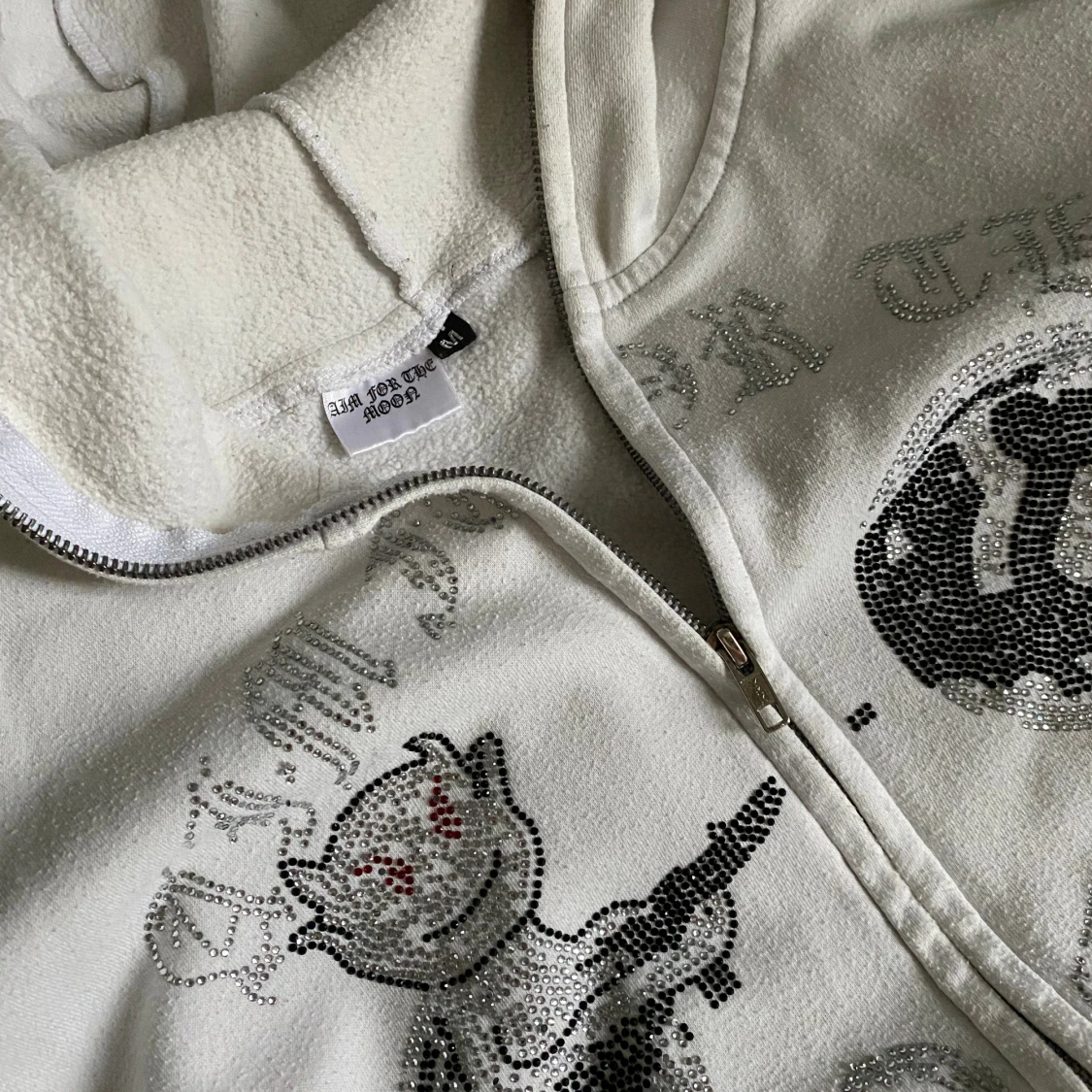 Vit hoodie Aim For The Moon  - 1