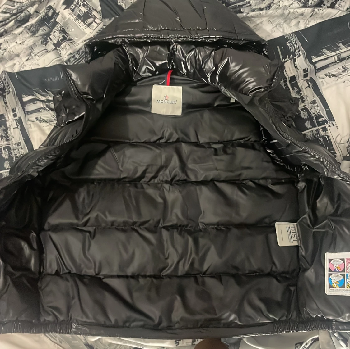  Moncler väst   - 1