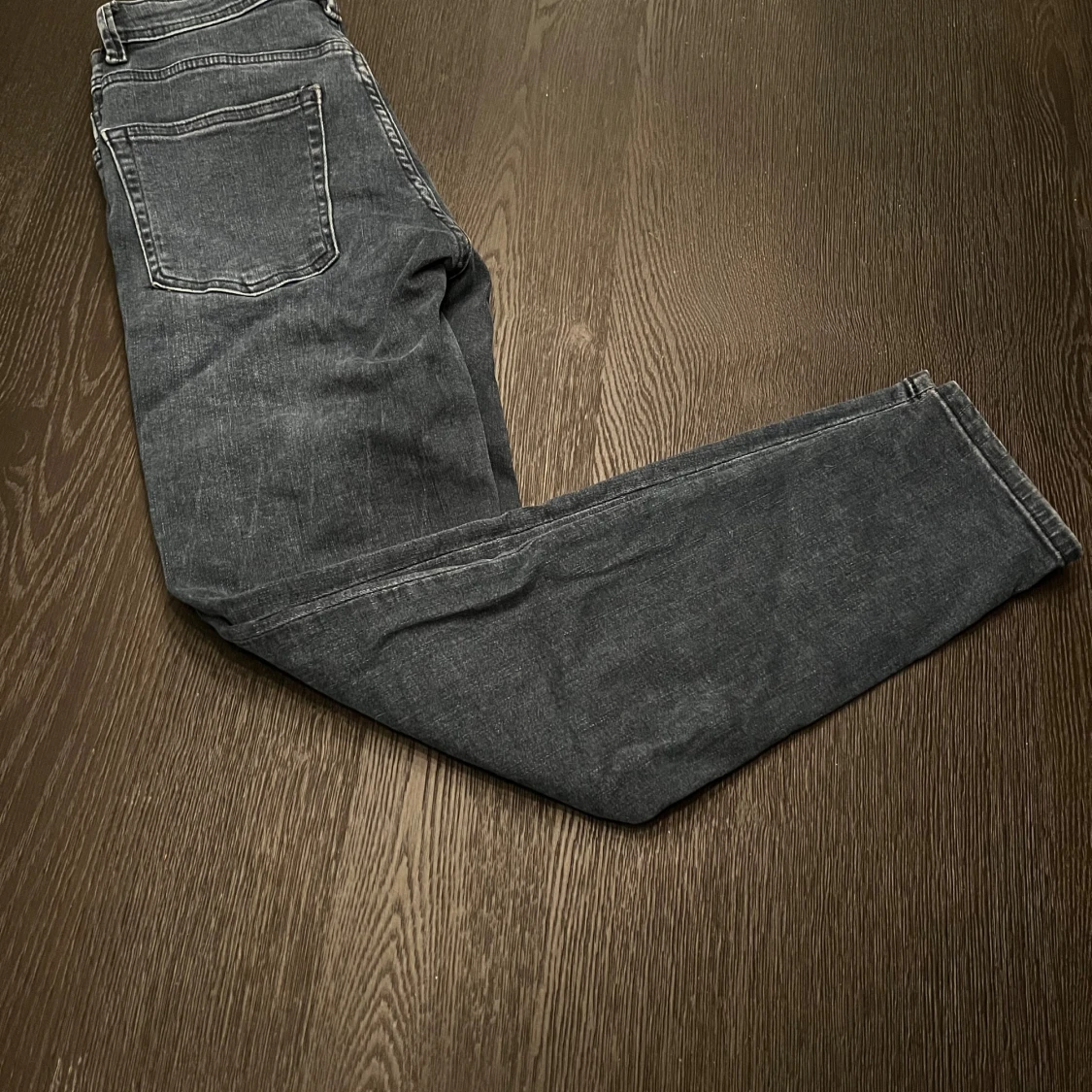 Mörkgrå slim jeans - 1