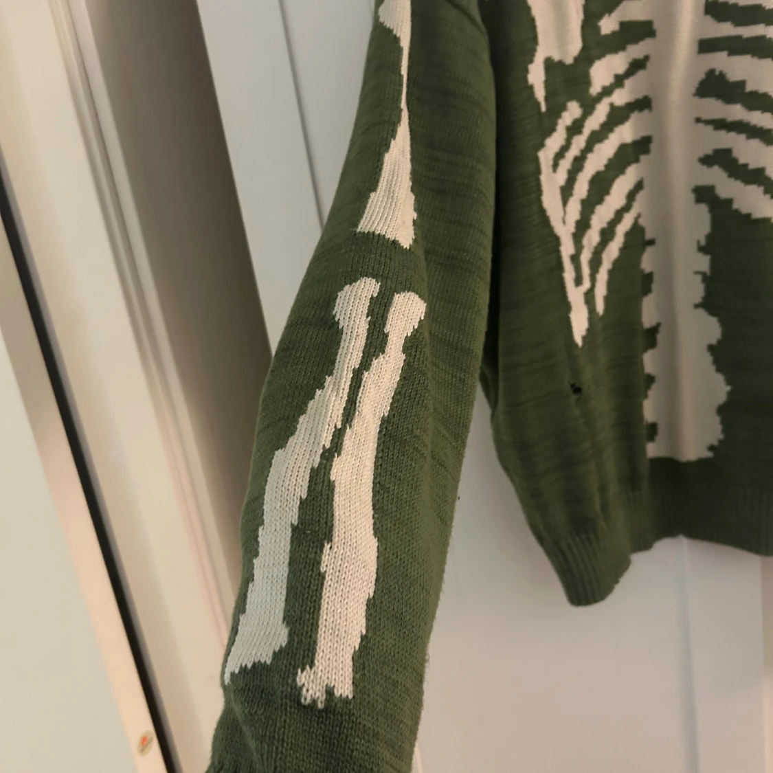 Grön stickad tröja från Kapital - 2