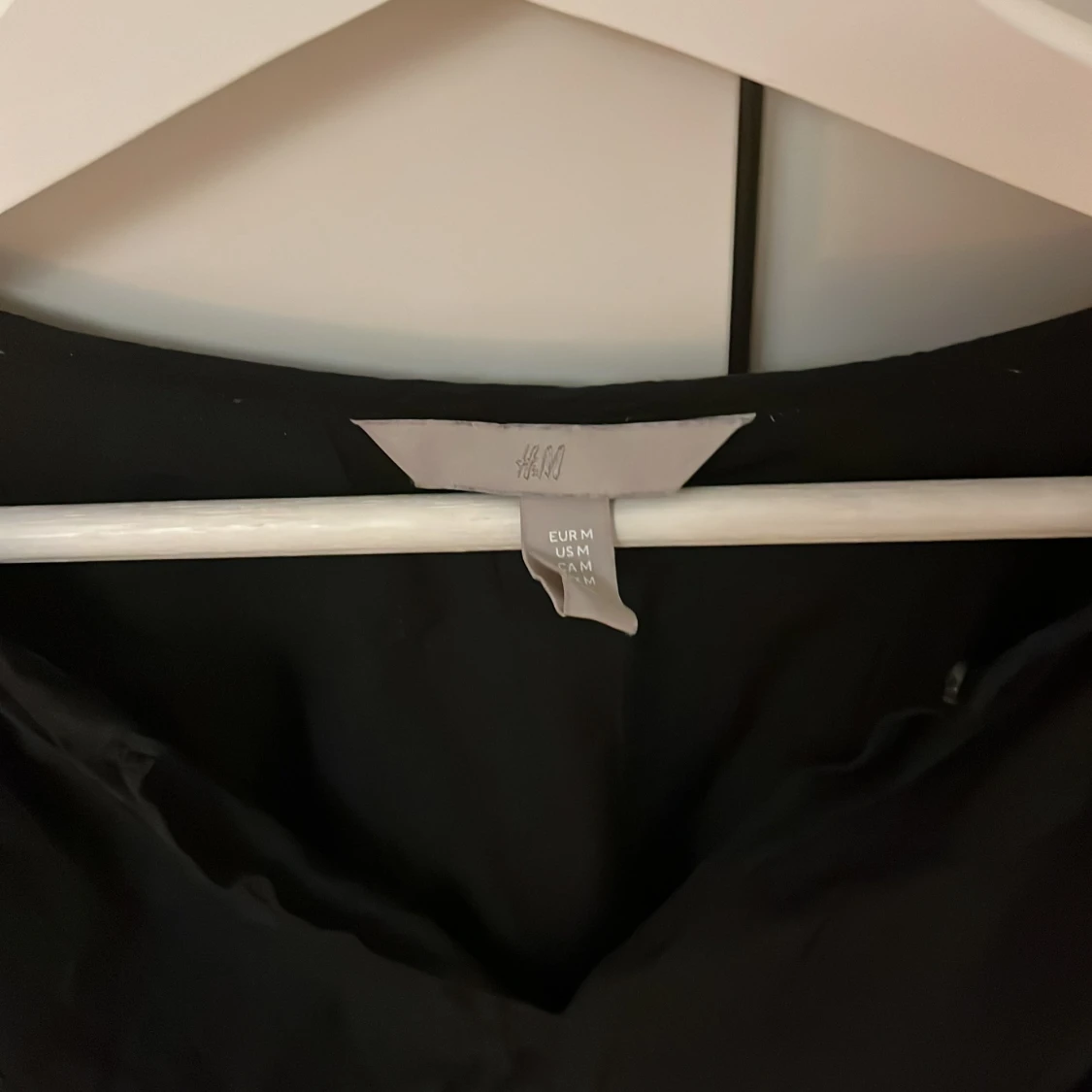 Svart blus från H&M stl M - 1