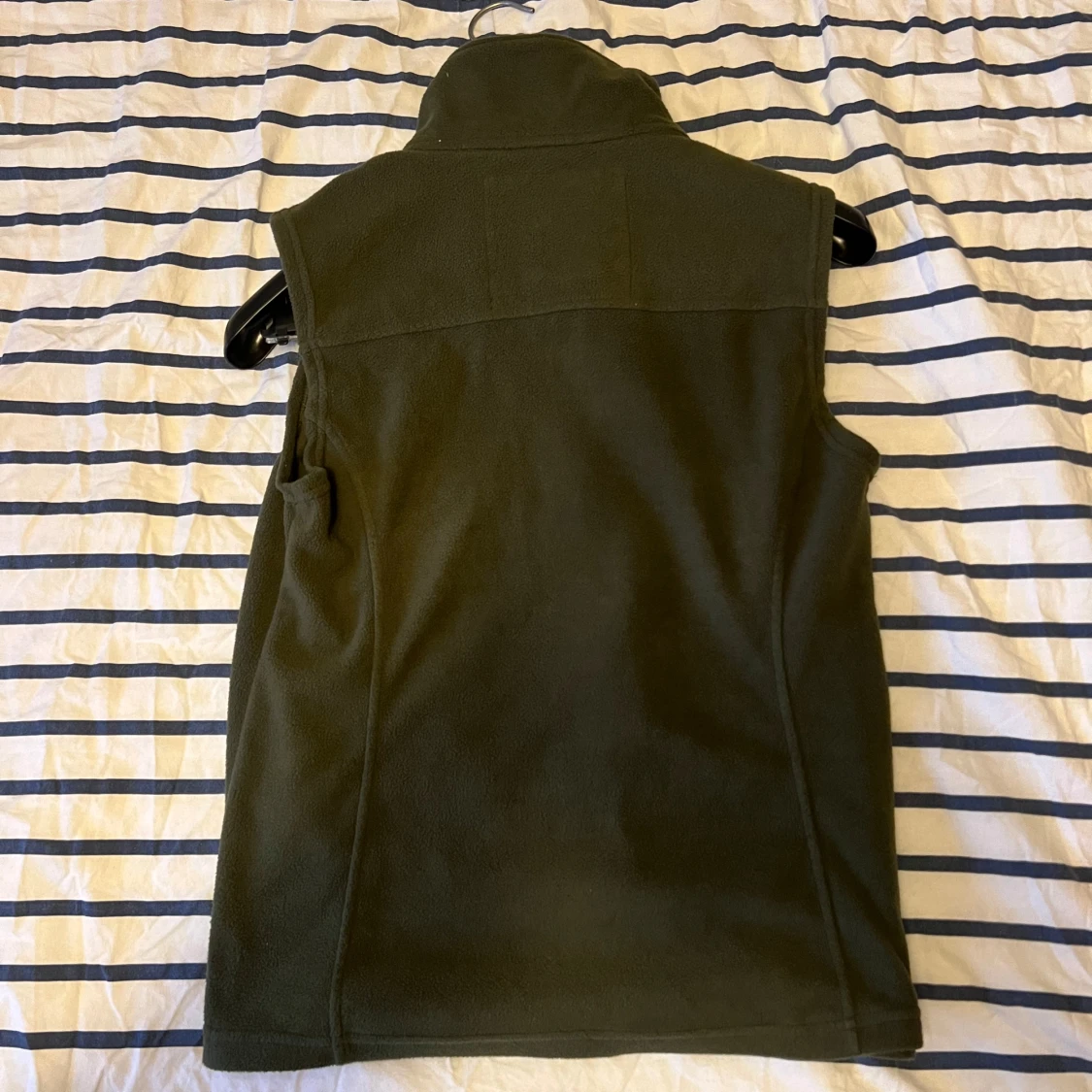Grön fleeceväst  - 2