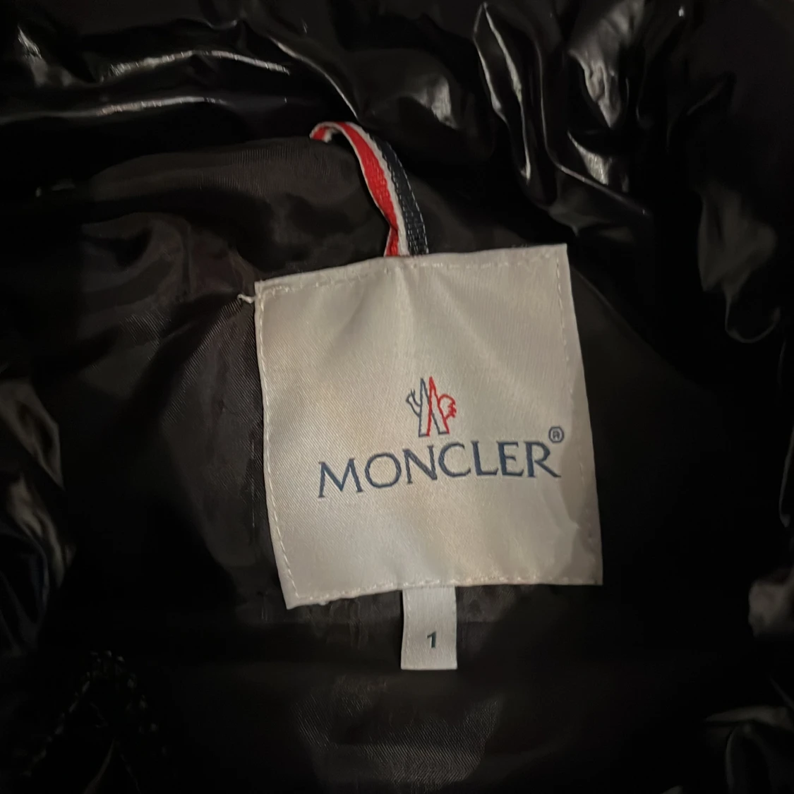 Svart dunväst från Moncler - 2