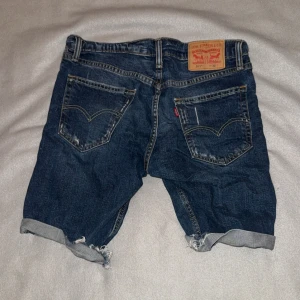 Levis byxa - Sparsamt använda