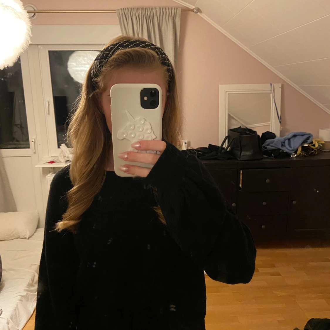 Svart stickad tröja från Monki XS