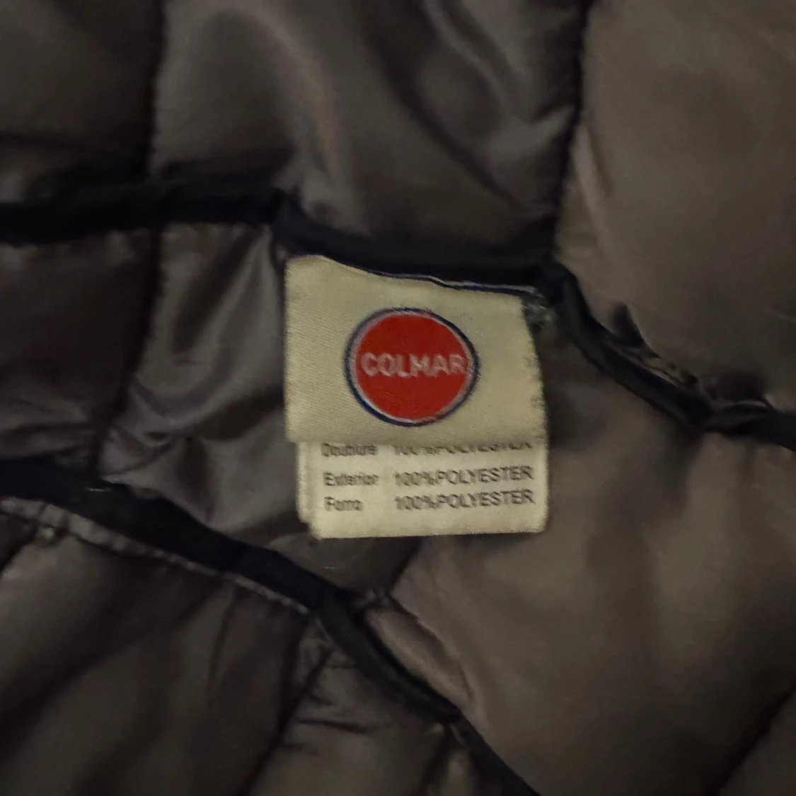 Mörkblå pufferjacka från Colmar - 4