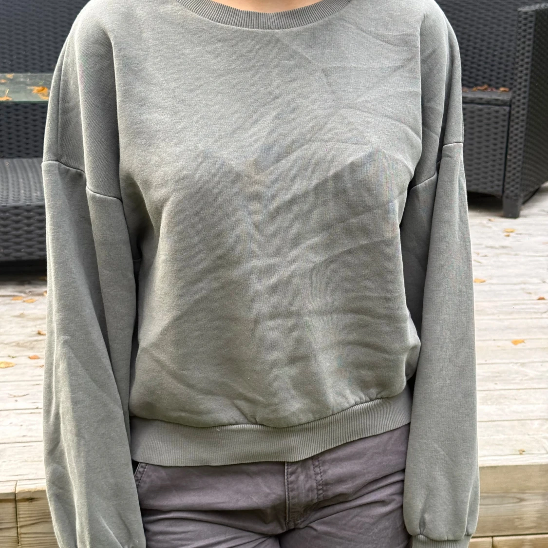Grön/grå tröja