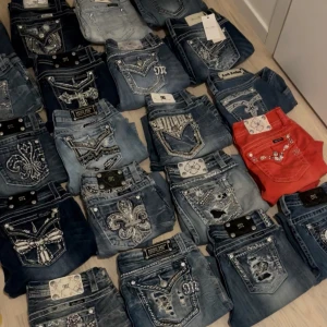 Miss me jeans - Skriv för info :)