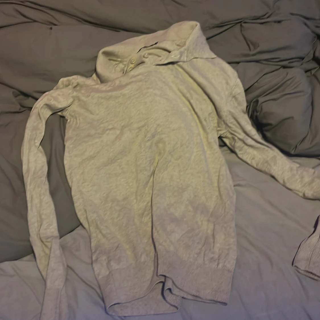 Beige pikétröja från Dressmann S