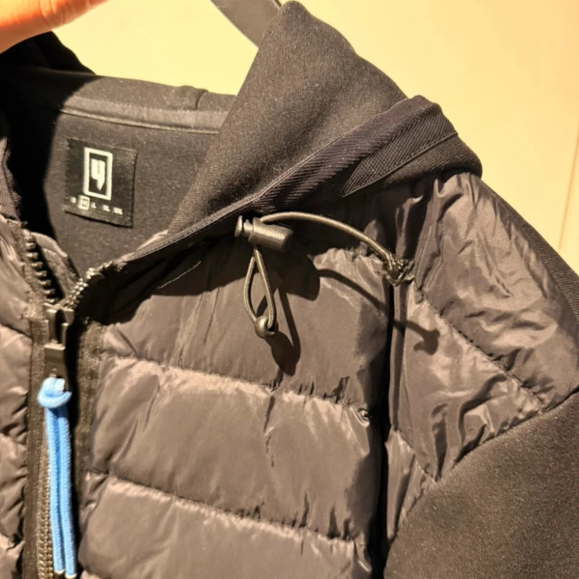 Yelir world jacket - 3