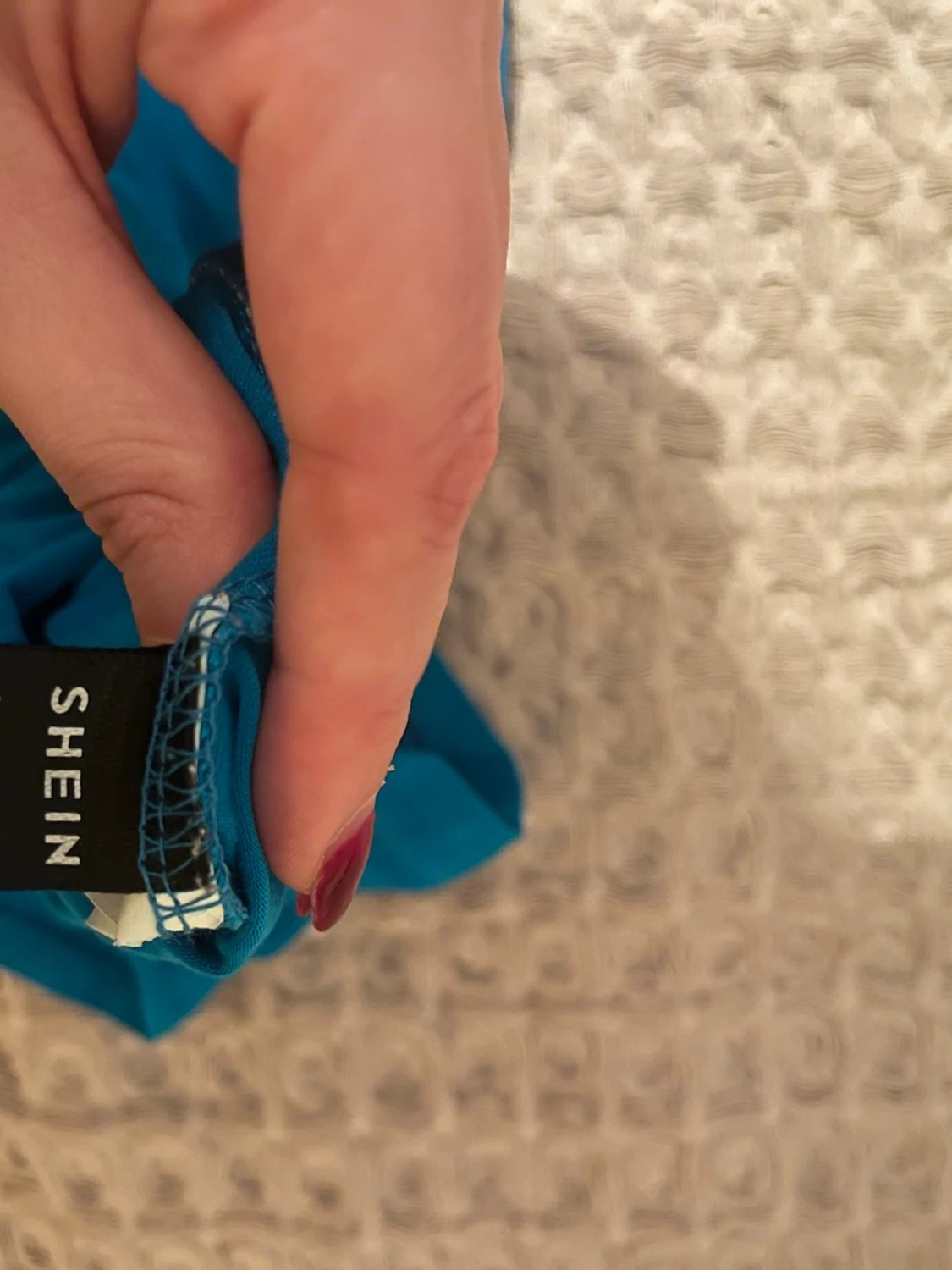 Blå topp med djup rygg från SHEIN - 2