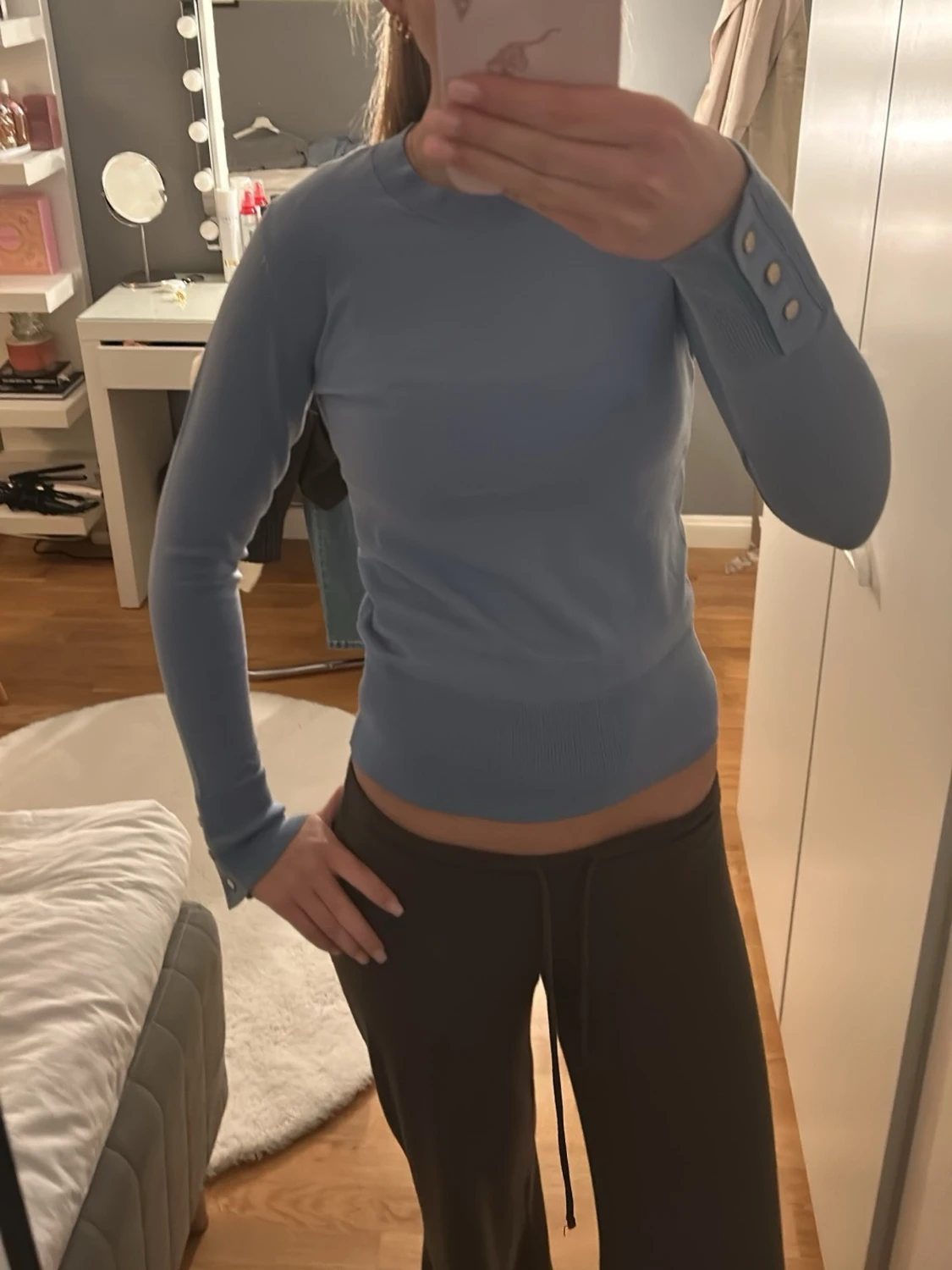 Ljusblå stickad tröja Holly & Whyte XS