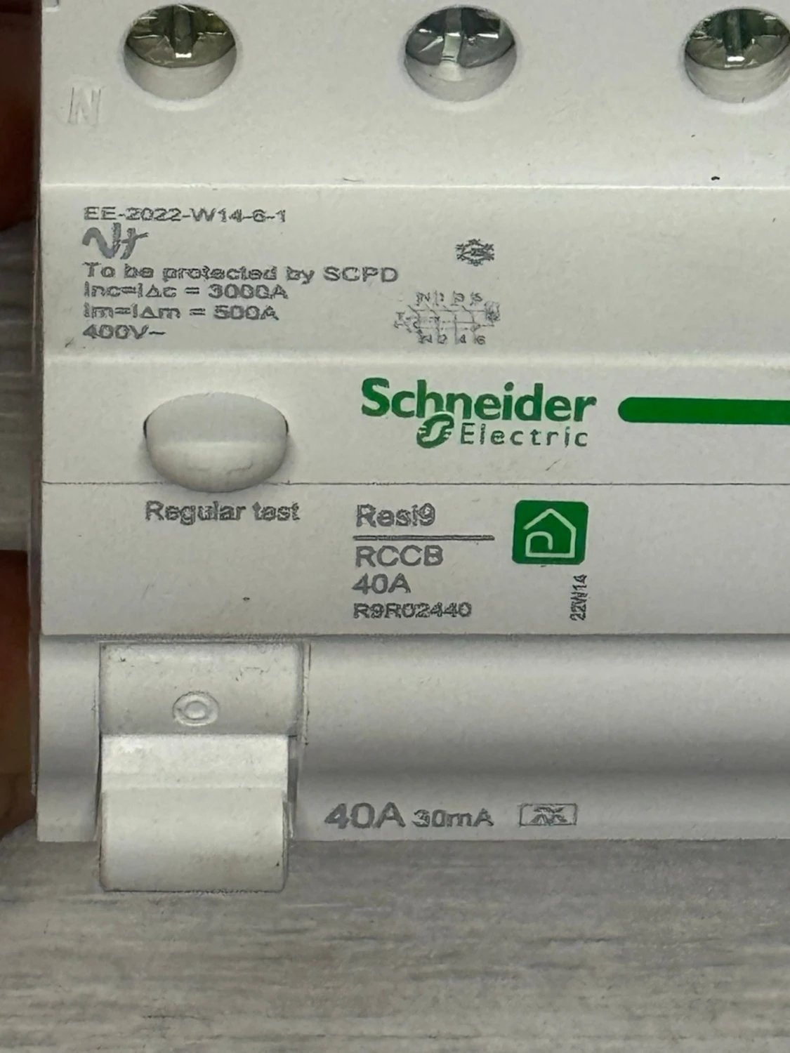 Schneider Resi9 Jordfelsbrytare 4P 40A 30mA (R9R02440) - 6