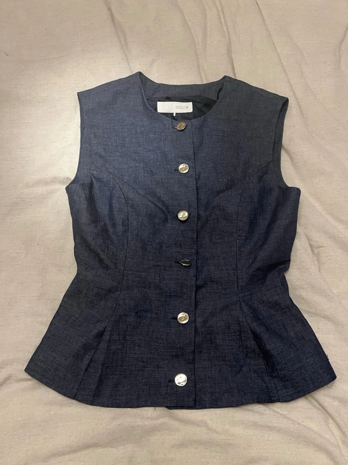 Mörkblå ärmlös blus / topp från Zara - 1