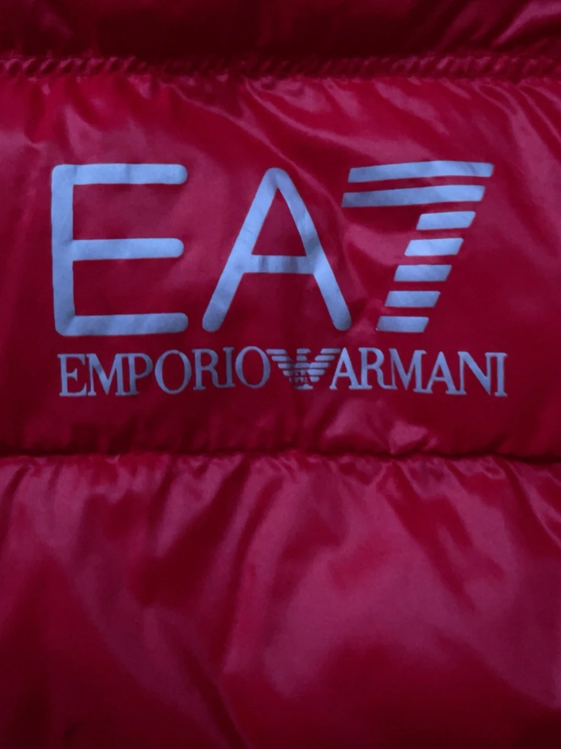Röd dunväst från Emporio Armani EA7 - 1