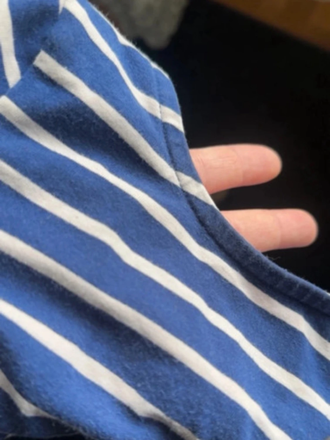 Blåvit randig klänning med knyt - 4