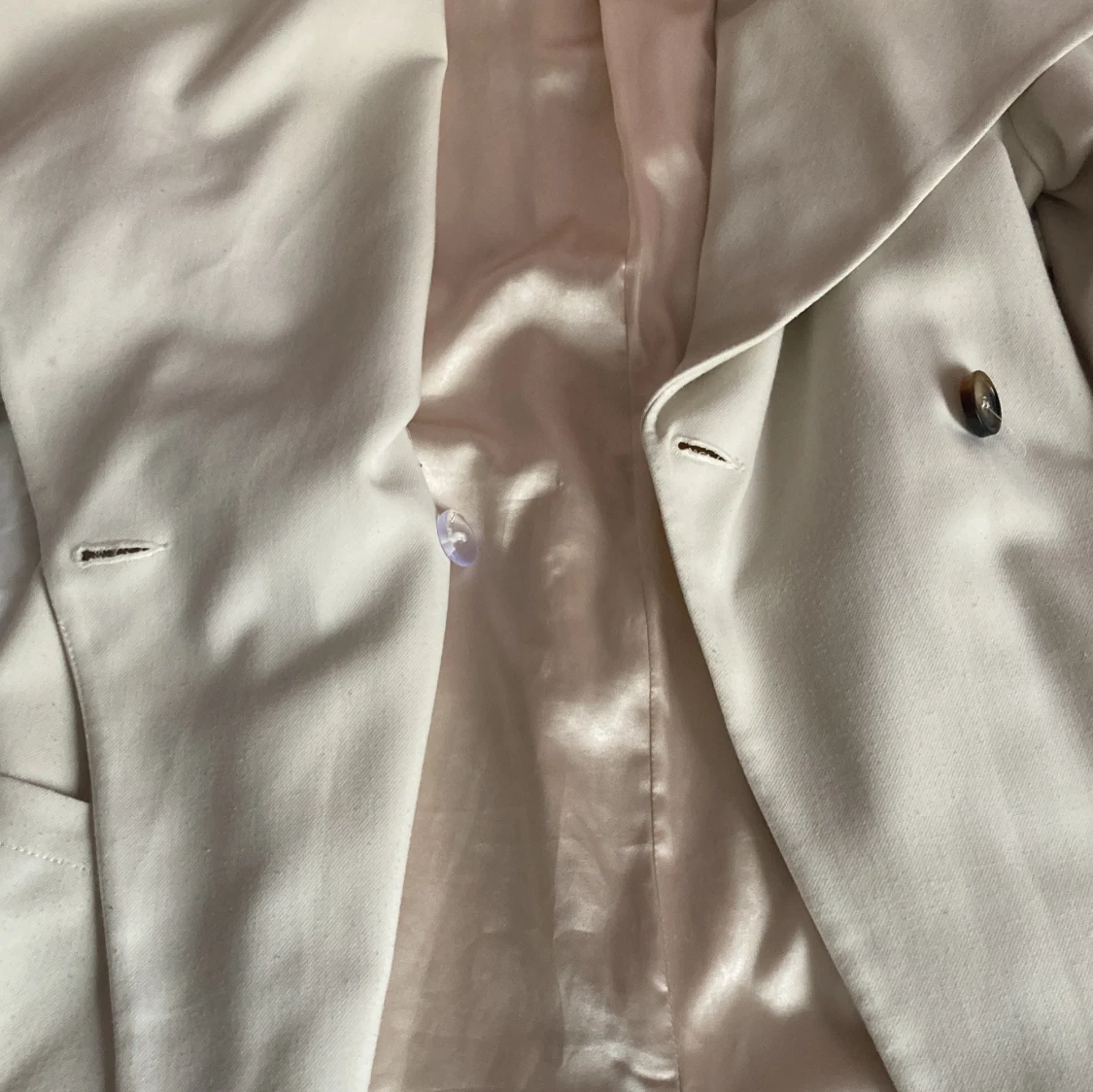 Beige trenchcoat från mbyM 💛 - 2