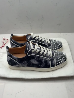 Christian Louboutin skor - Sjukt feta, size 41 sitter som 42. Typ helt nya