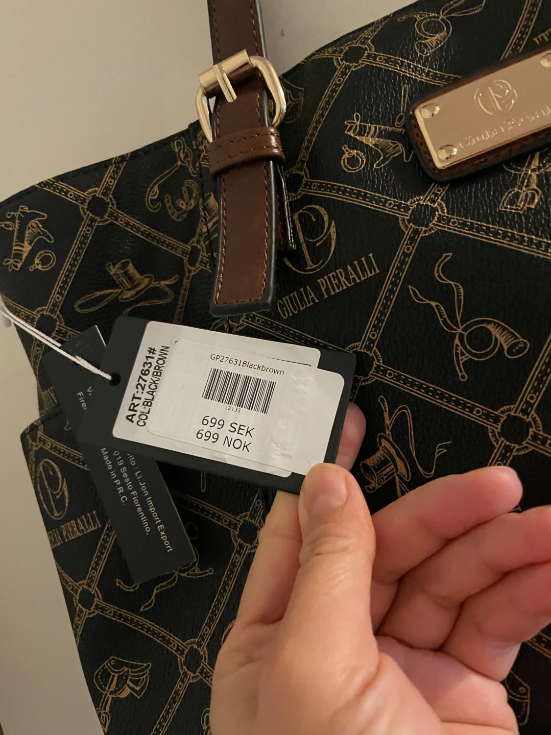 Svart handväska från Giulia Pieralli - 3