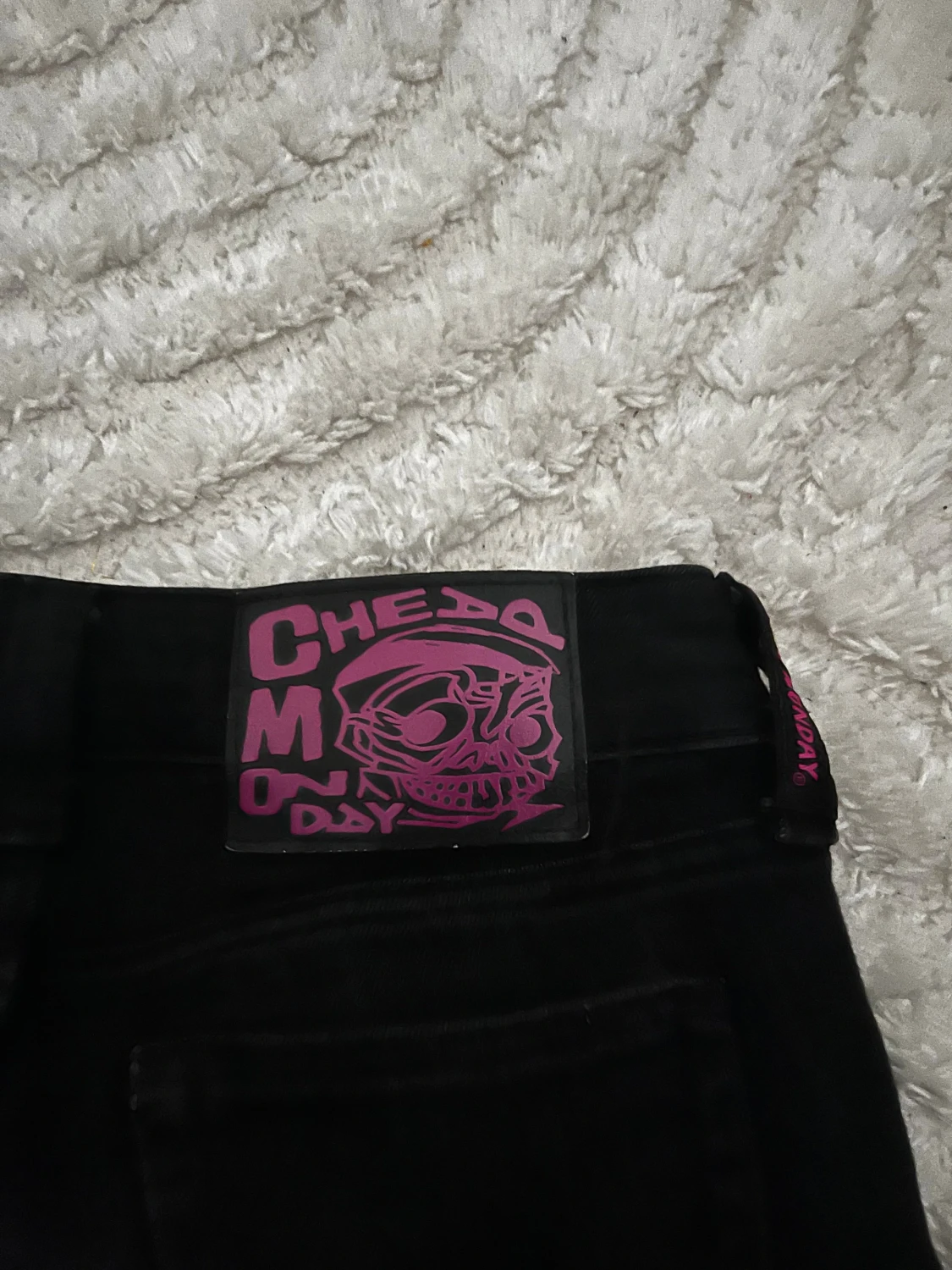 Svarta straight jeans från Cheap monday 26/32 - 1