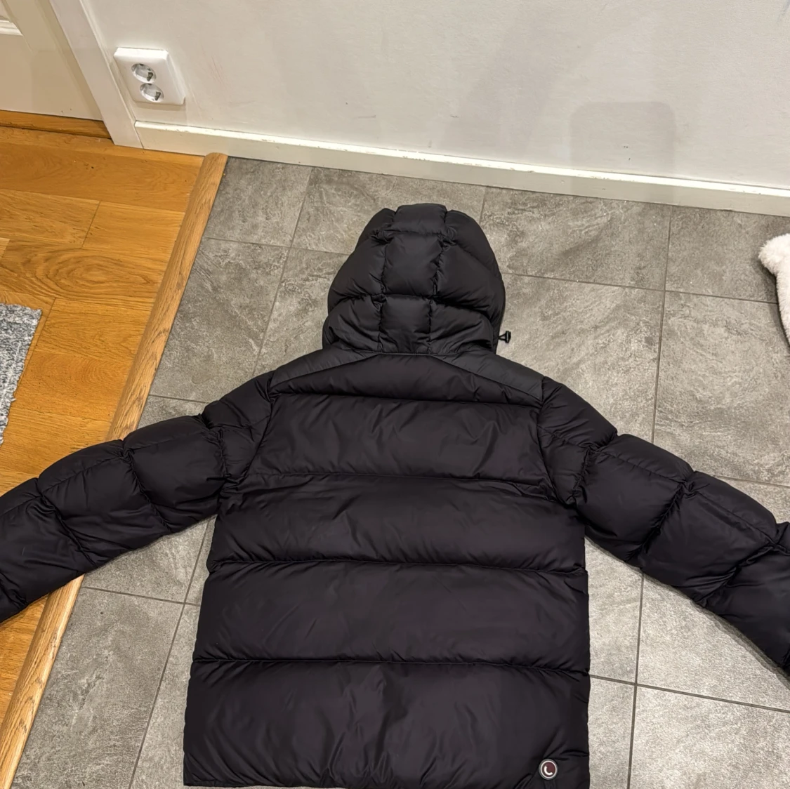 Svart pufferjacka från Colmar - 2