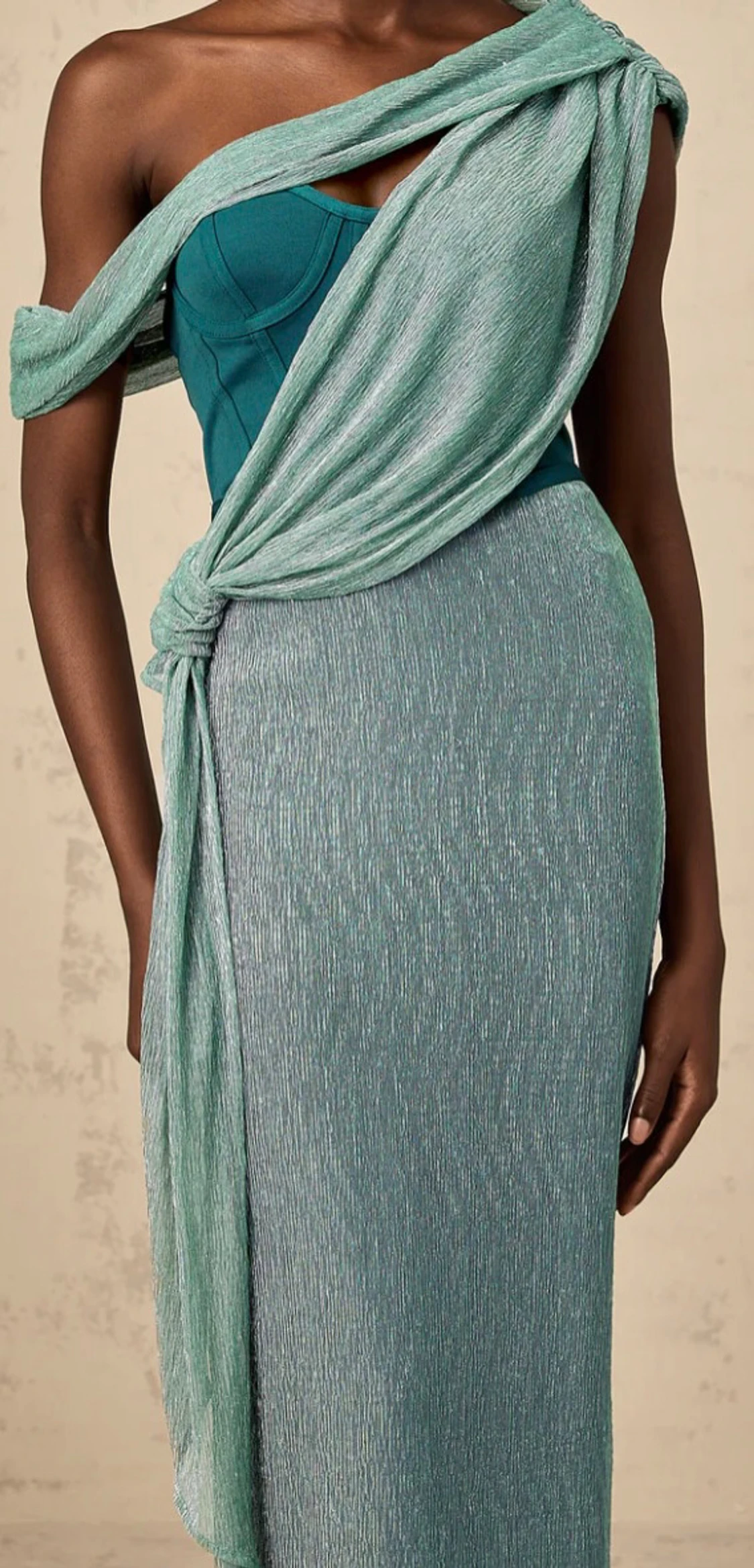 Klänning från miss rosier  - 1