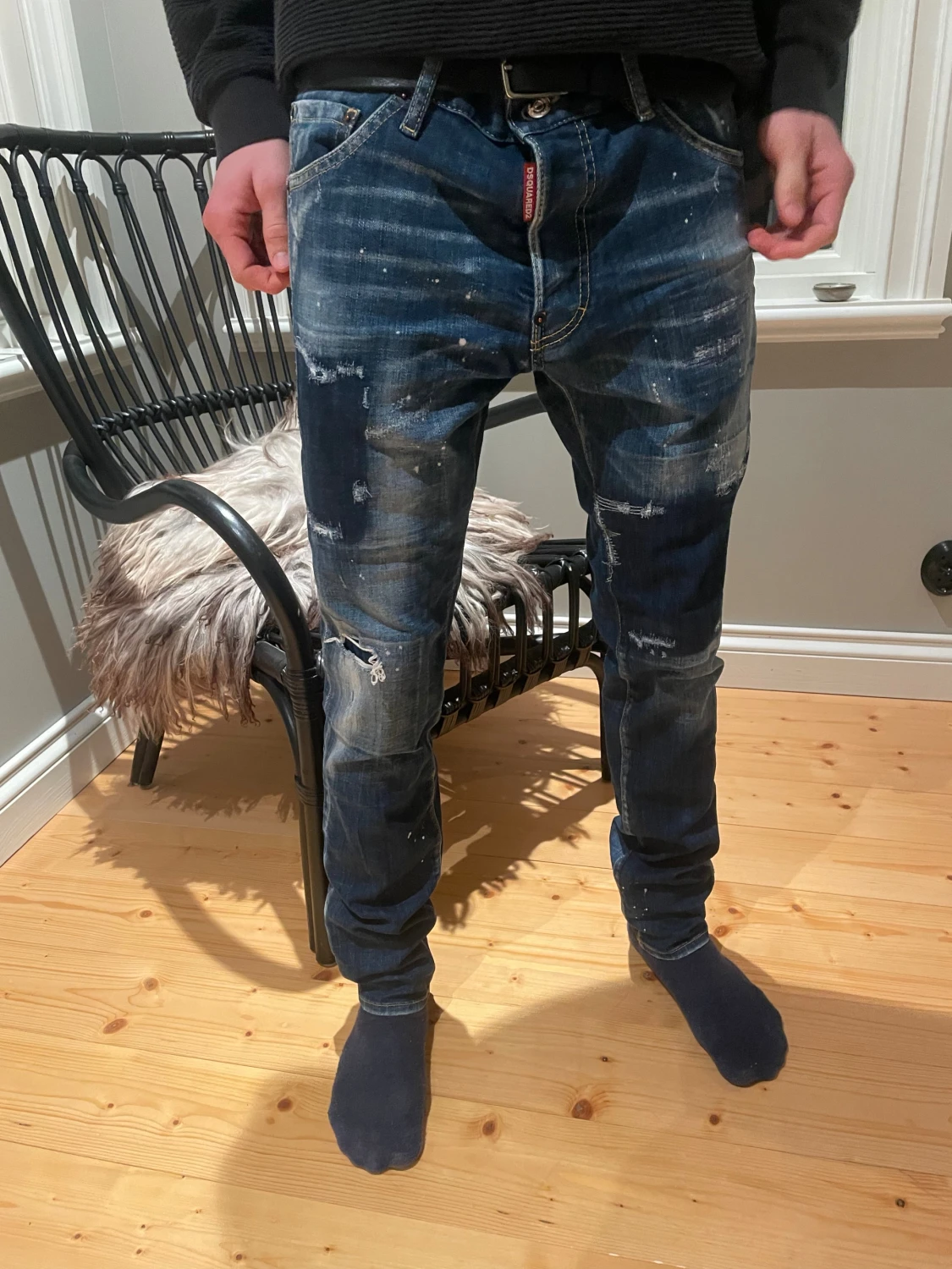 Dsquared2 blå jeans med slitningar