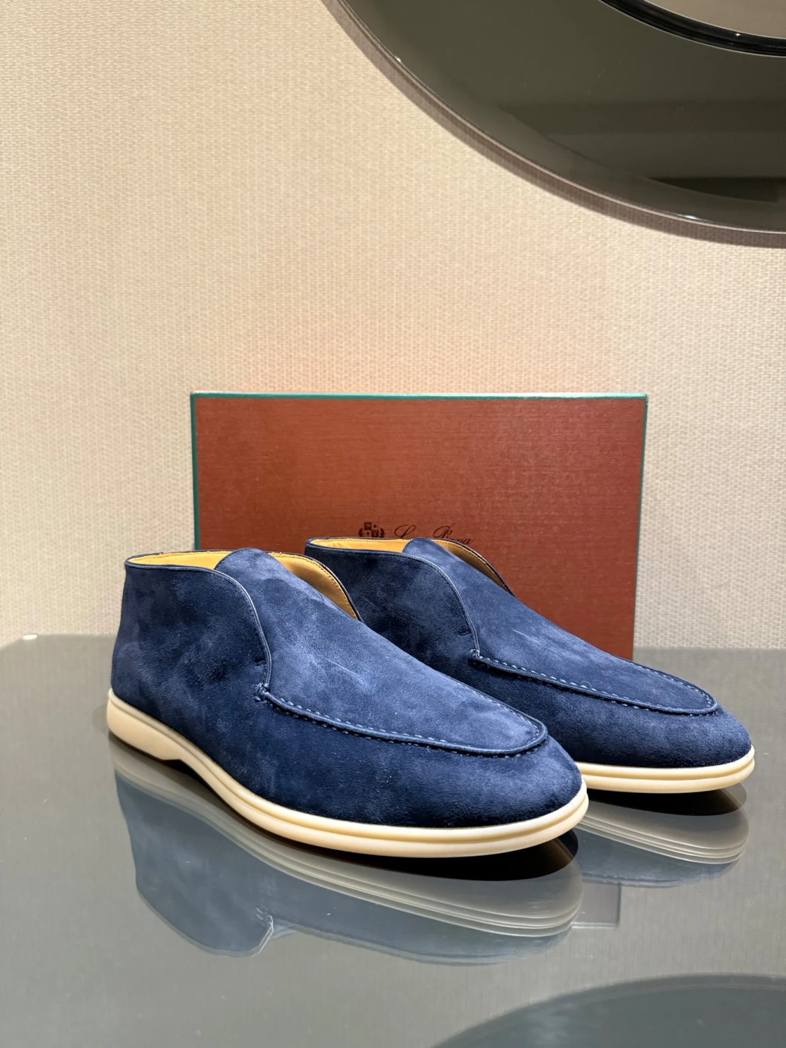 Loro Piana open walks