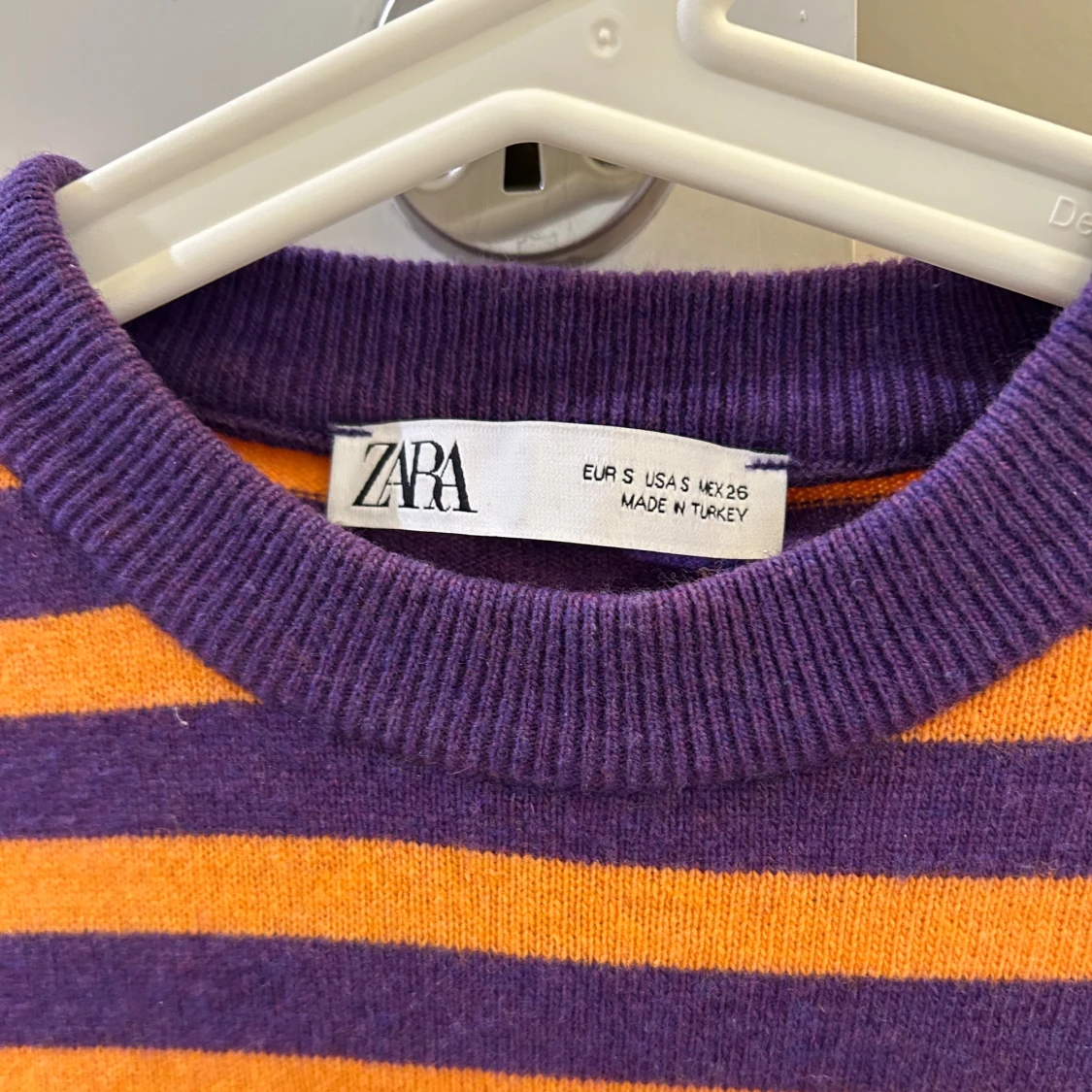 Randig lila och orange tröja från Zara - 2