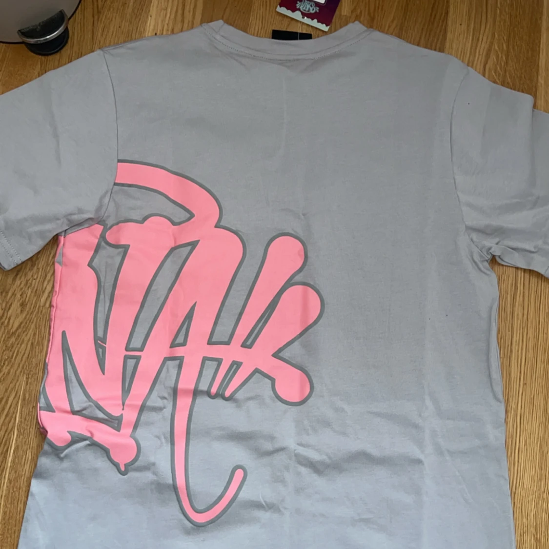 Syna wrld tshirt - 2