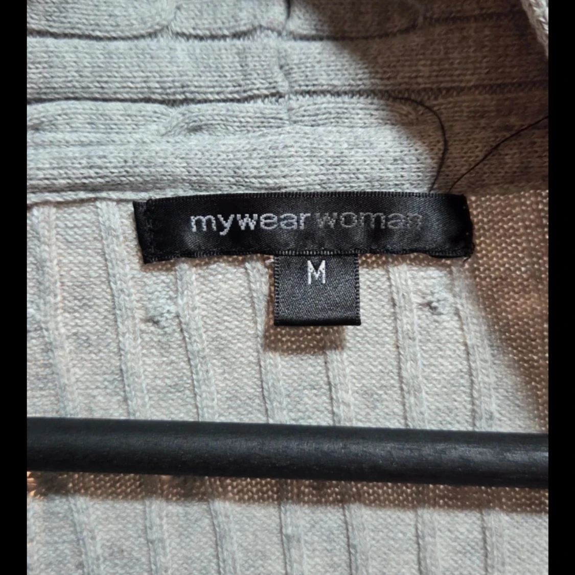 Grå ribbad kofta från Mywear, M - 2