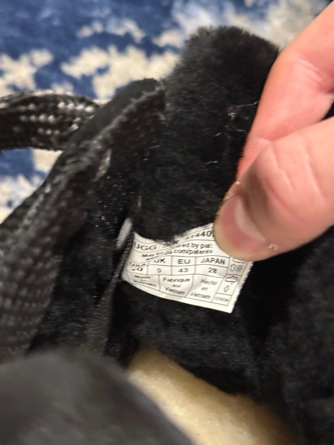 Svarta UGG Lowmel herr - 5