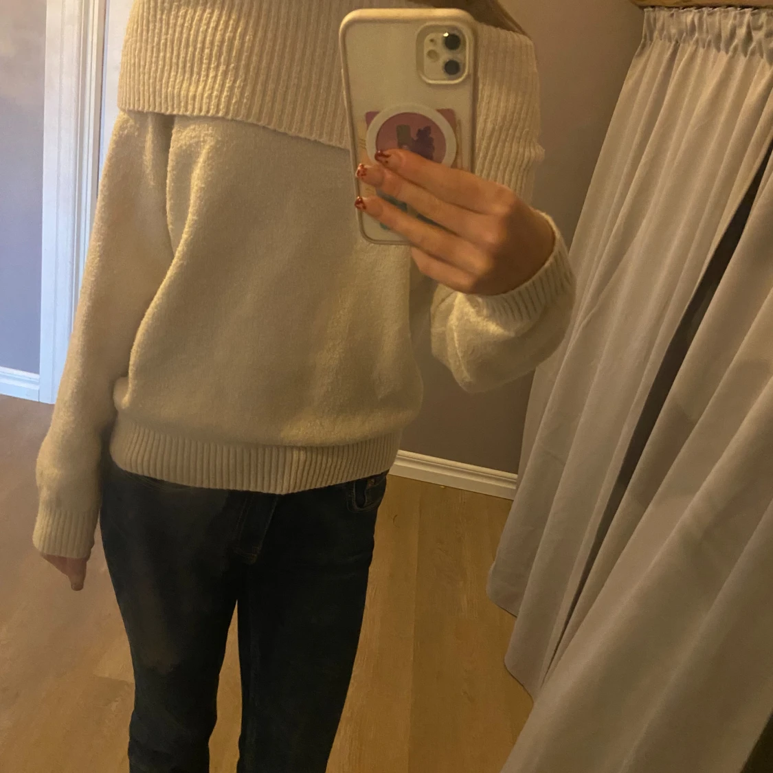 Offshoulder vit stickad tröja H&M - 1