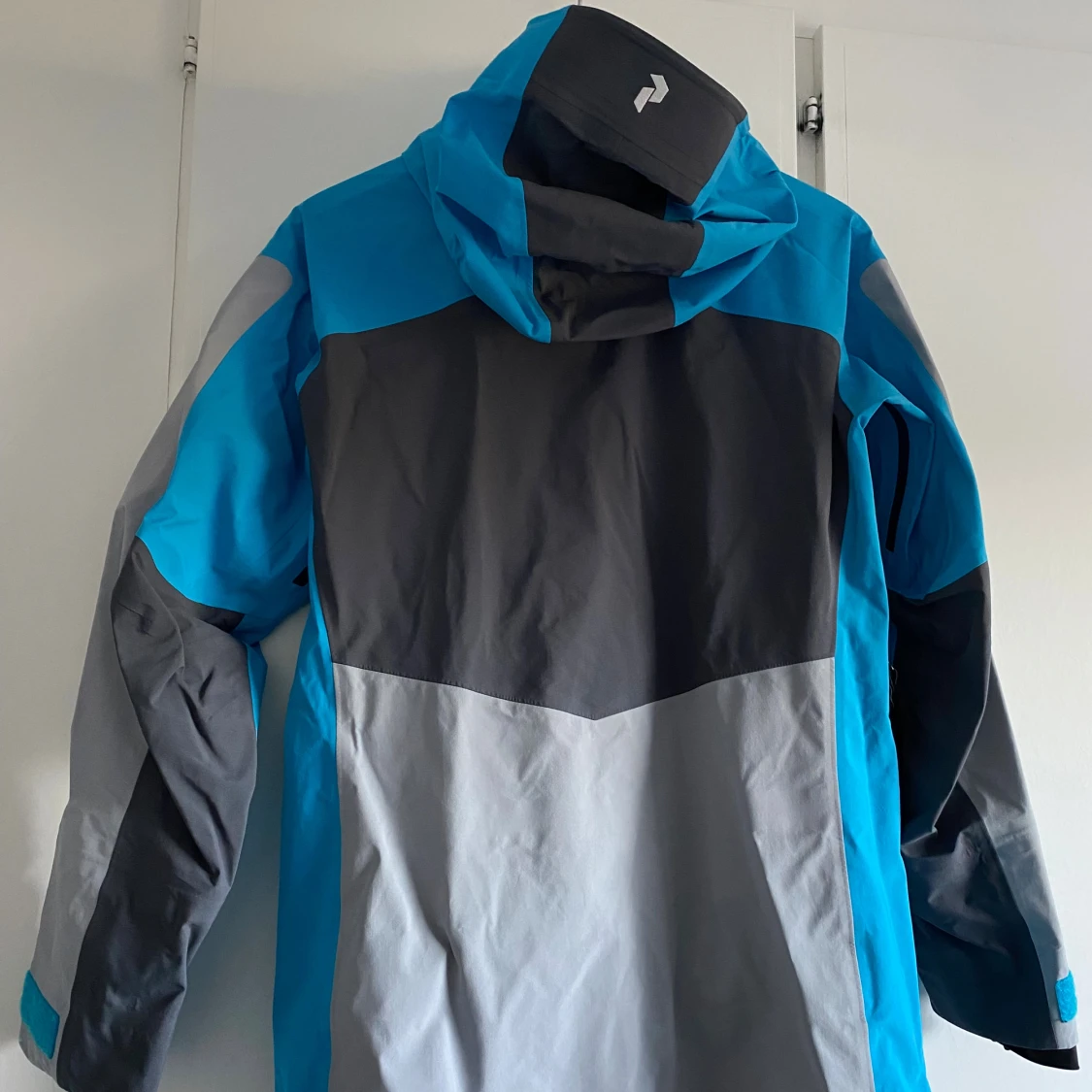 Blå och grå skaljacka Peak Performance GoreTex - 1