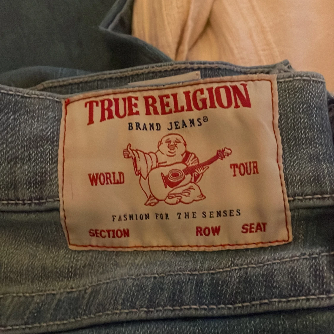 True Religion ljusblå jeans med fickdetalj - 2