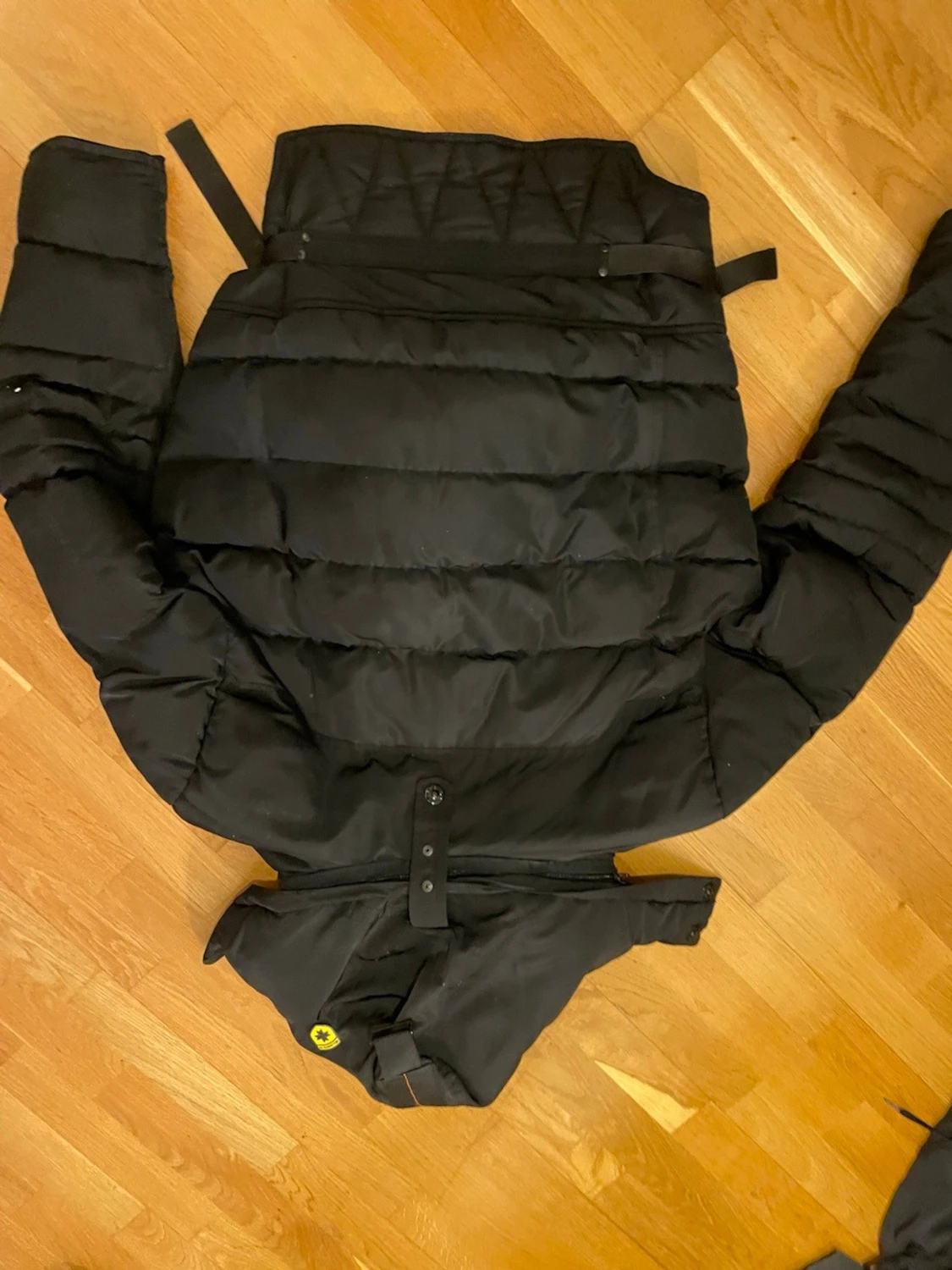 Svart pufferjacka från Wellensteyn - 1