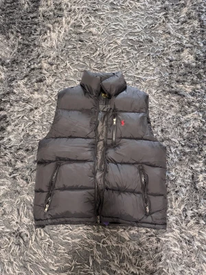  Polo Ralph Lauren vest - Size M, good quality, brand new