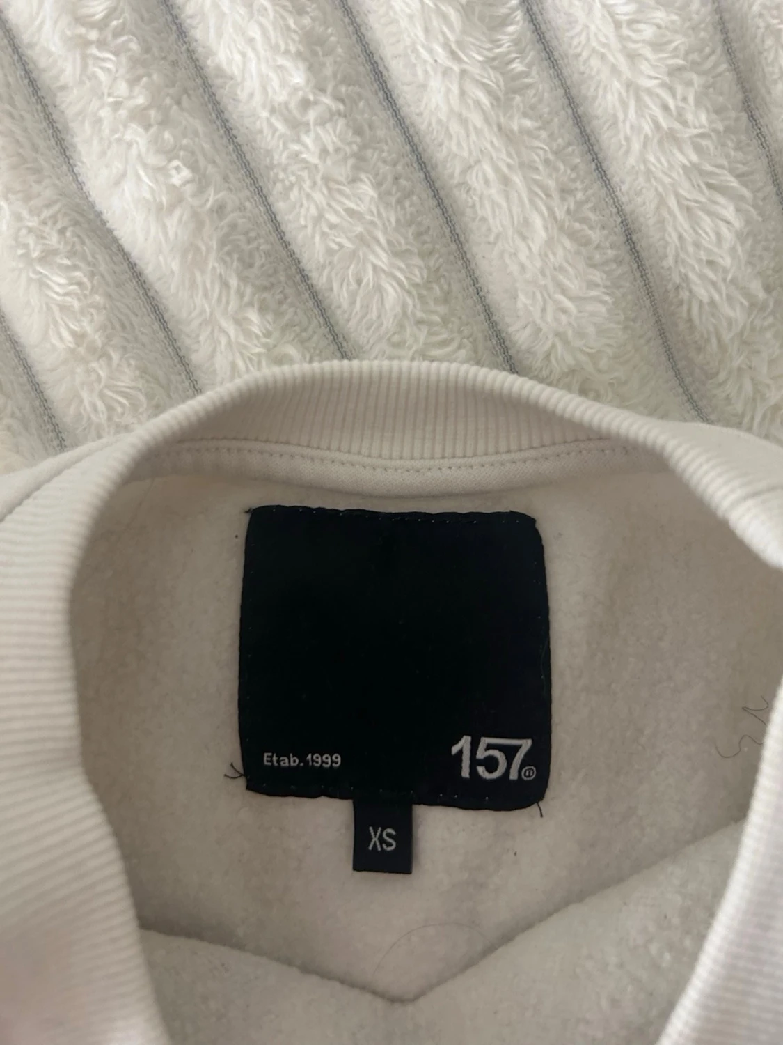 Vit sweatshirt från 157 med tryck - 1