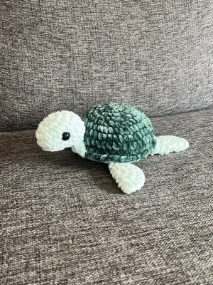 Virkad sköldpadda  - Handgjord virkad söt sköldpadda